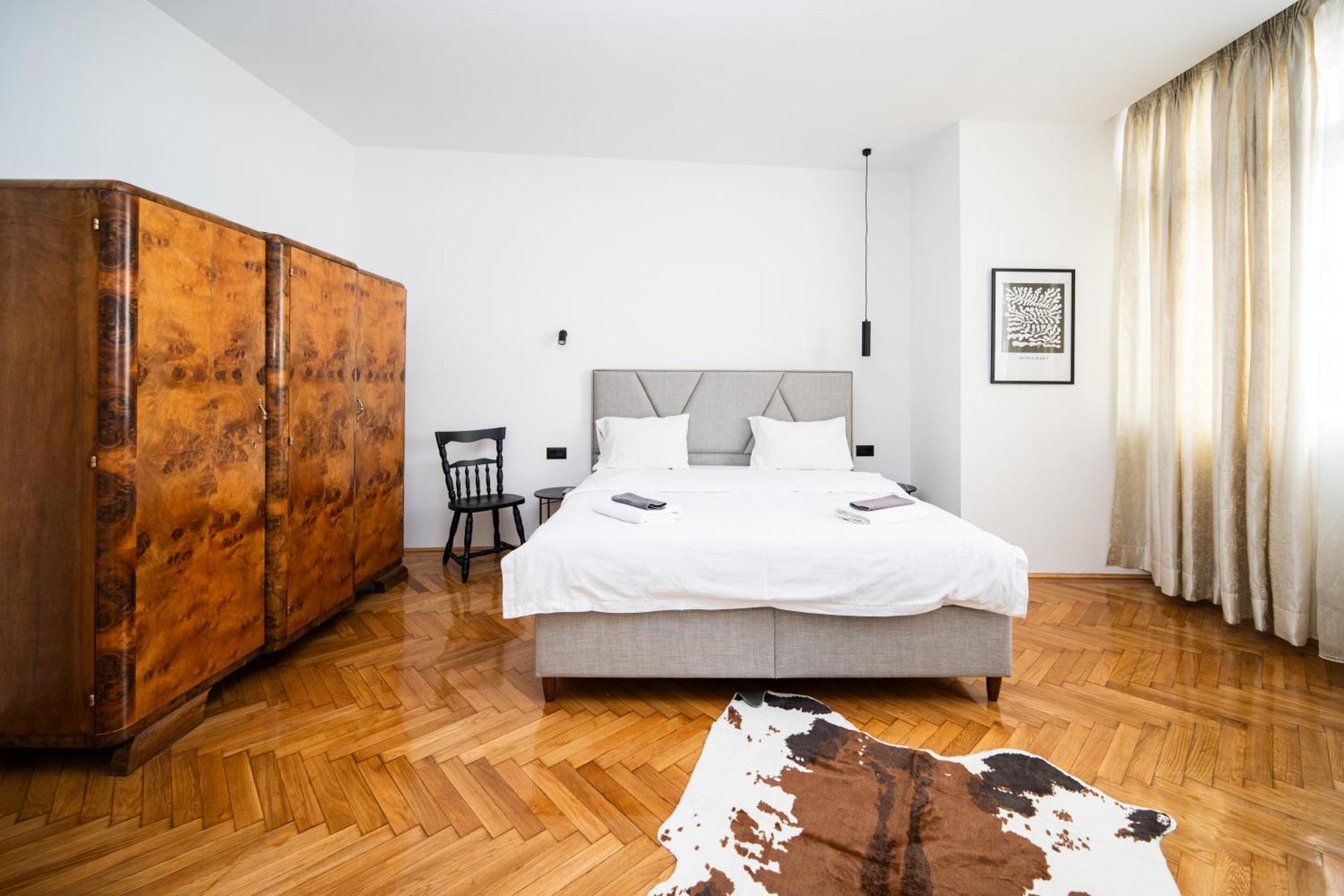 Design 150m2 Three-bedroom - Titova Street Apartment Sarajevo