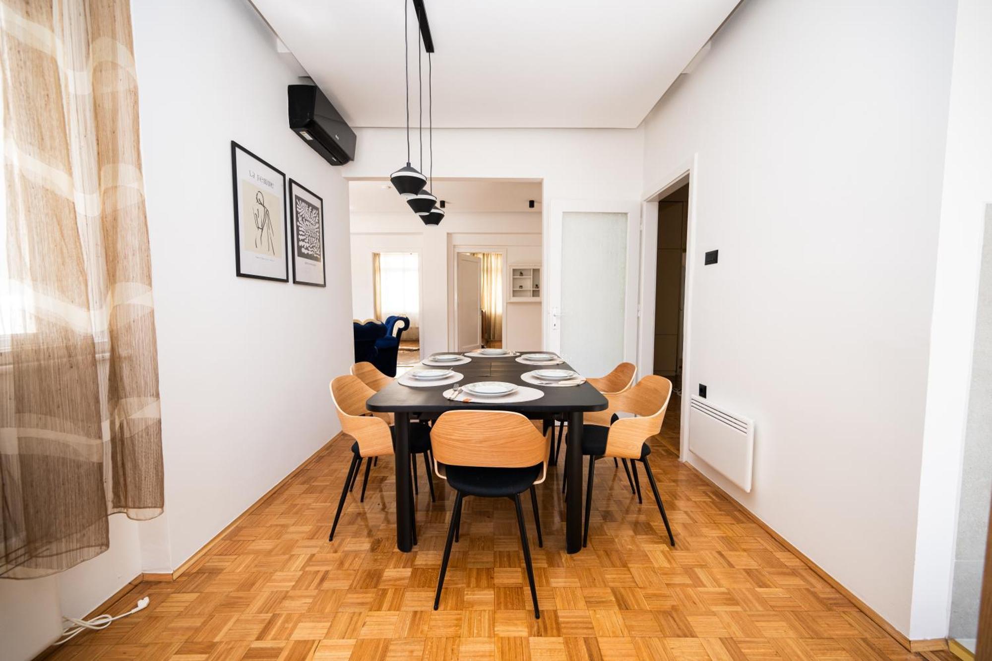 Design 150m2 Three-bedroom - Titova Street Apartment